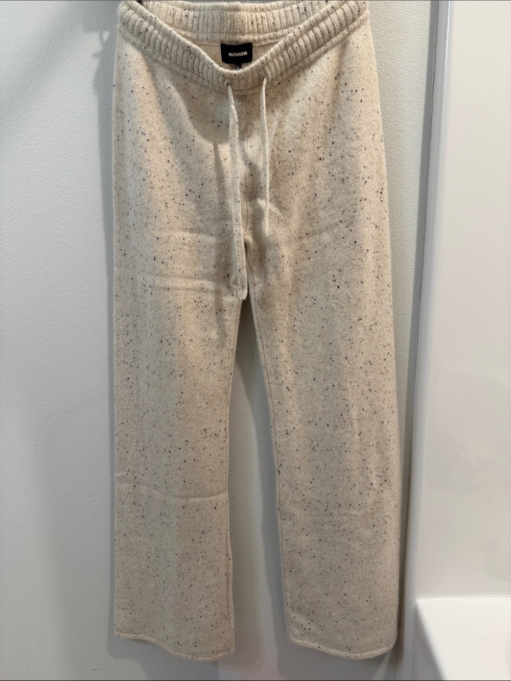 Monrow Cream Speckled Knit Joggers